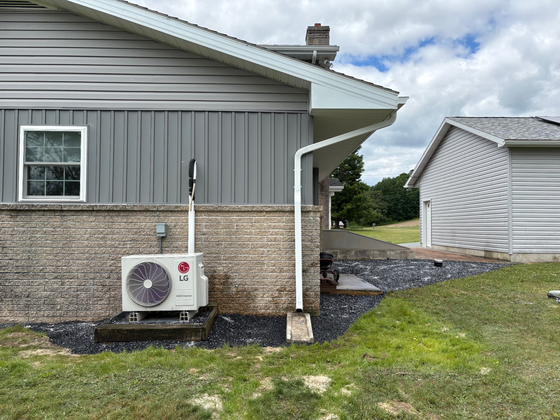 Decorative stone install around home